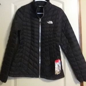 NEW WOMENS THE NORTH FACE THERMOBALL JACKET SIZE M